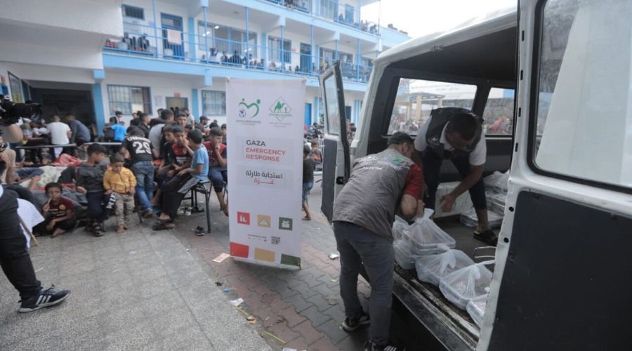 Distribution de repas à Gaza