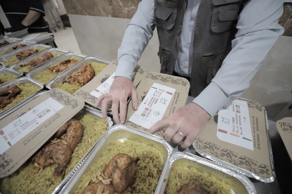 Photo du conditionnement de nos repas distribués à Gaza