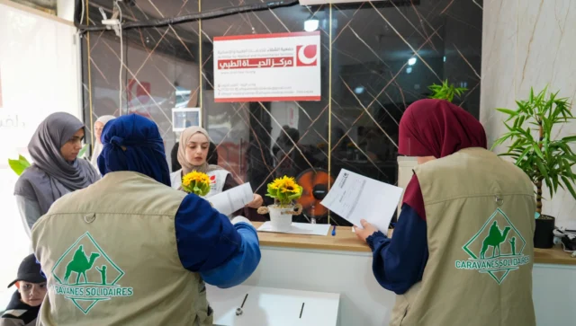 Consultations gratuites pour les déplacés du Sud-Liban 🇱🇧
L’urgence nous appelle. Caravanes Solidaires lance une mission de consultations médicales gratuites pour soutenir les familles déplacées du Sud. 🩺💙
Nous sommes sur le terrain pour offrir des soins essentiels à ceux qui en ont besoin. Merci d’être à nos côtés.
#CaravanesSolidaires #Solidarité #nousensemble #AideMédicale